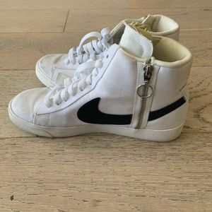 Nike mid Rebel blazer black and white used 8.5